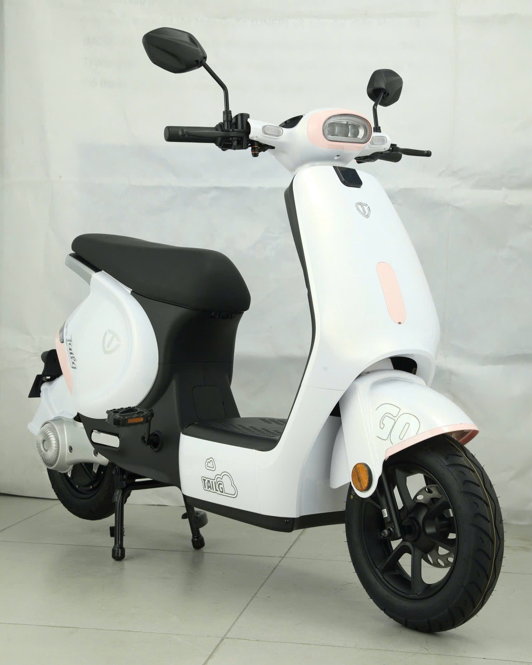 XE ĐẠP ĐIỆN MỘT YÊN NHỎ GỌN TIỆN LỢI DI CHUYỂN TRONG THÀNH PHỐ